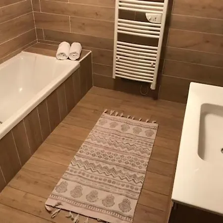 Jacuzzi